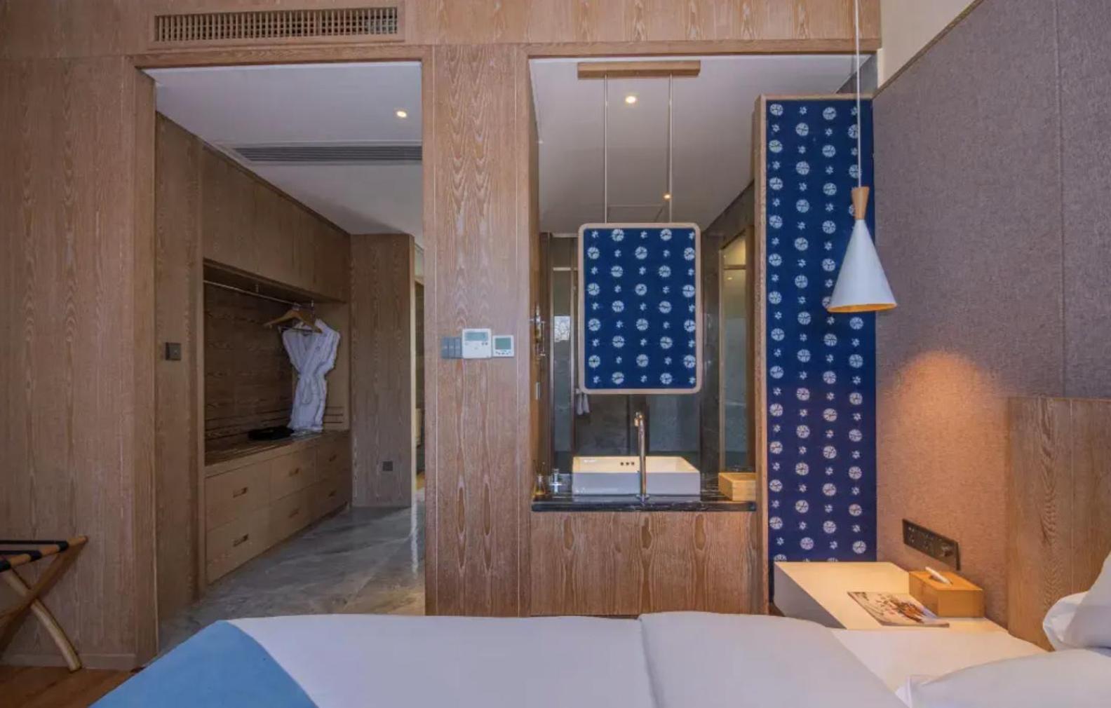 Hong Long Jing Hotel Дали Экстерьер фото