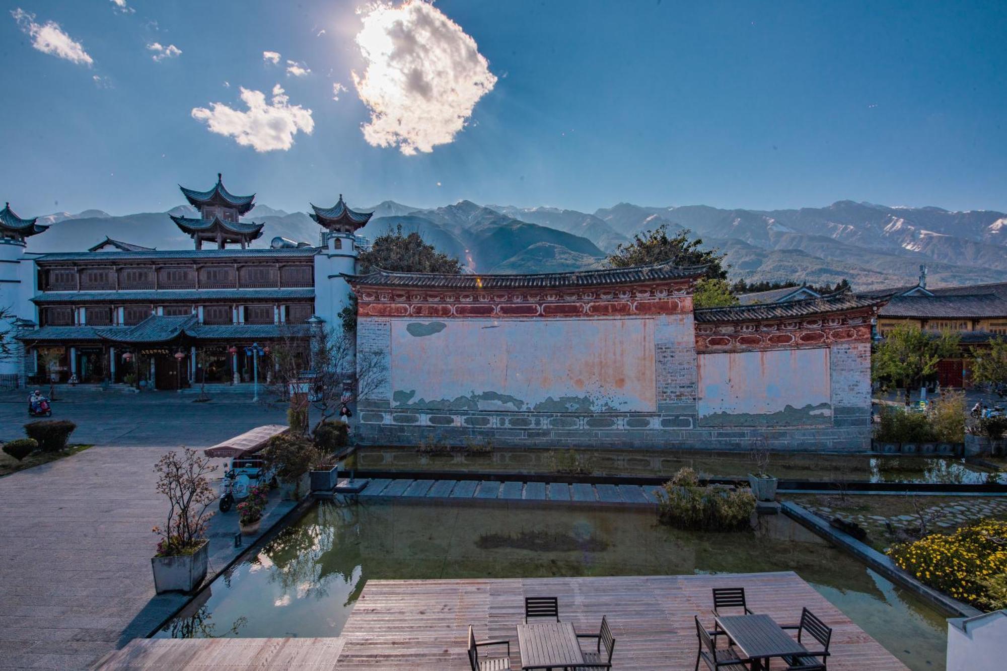 Hong Long Jing Hotel Дали Экстерьер фото